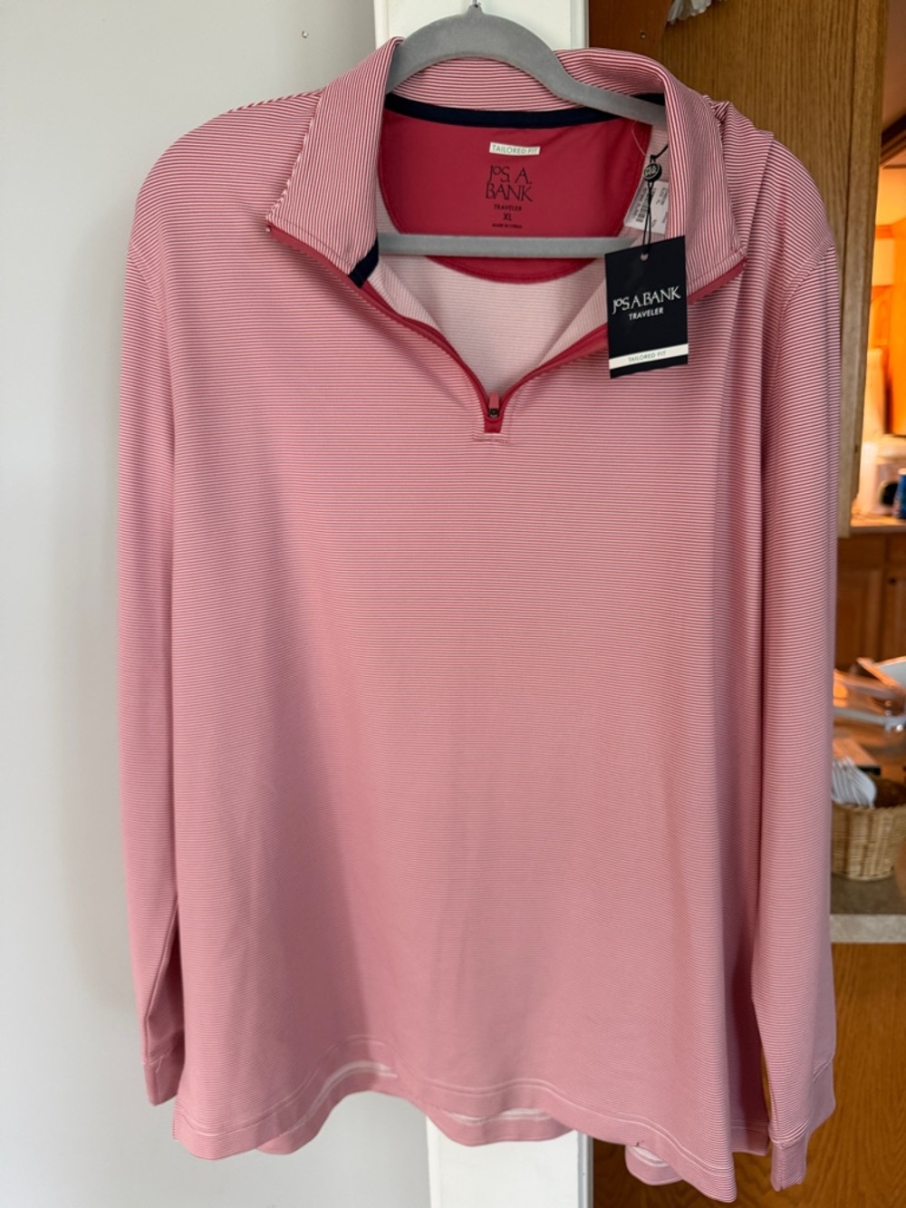 Jos. A. Bank Men’s Pink/Red Long-Sleeve Quarter-Zip Pullover